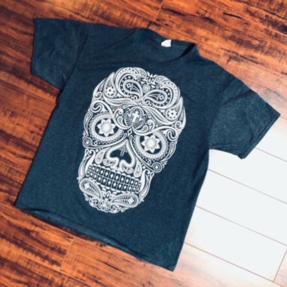 Paisley Cross Heath Flower Skull Graphic Tee Shirt